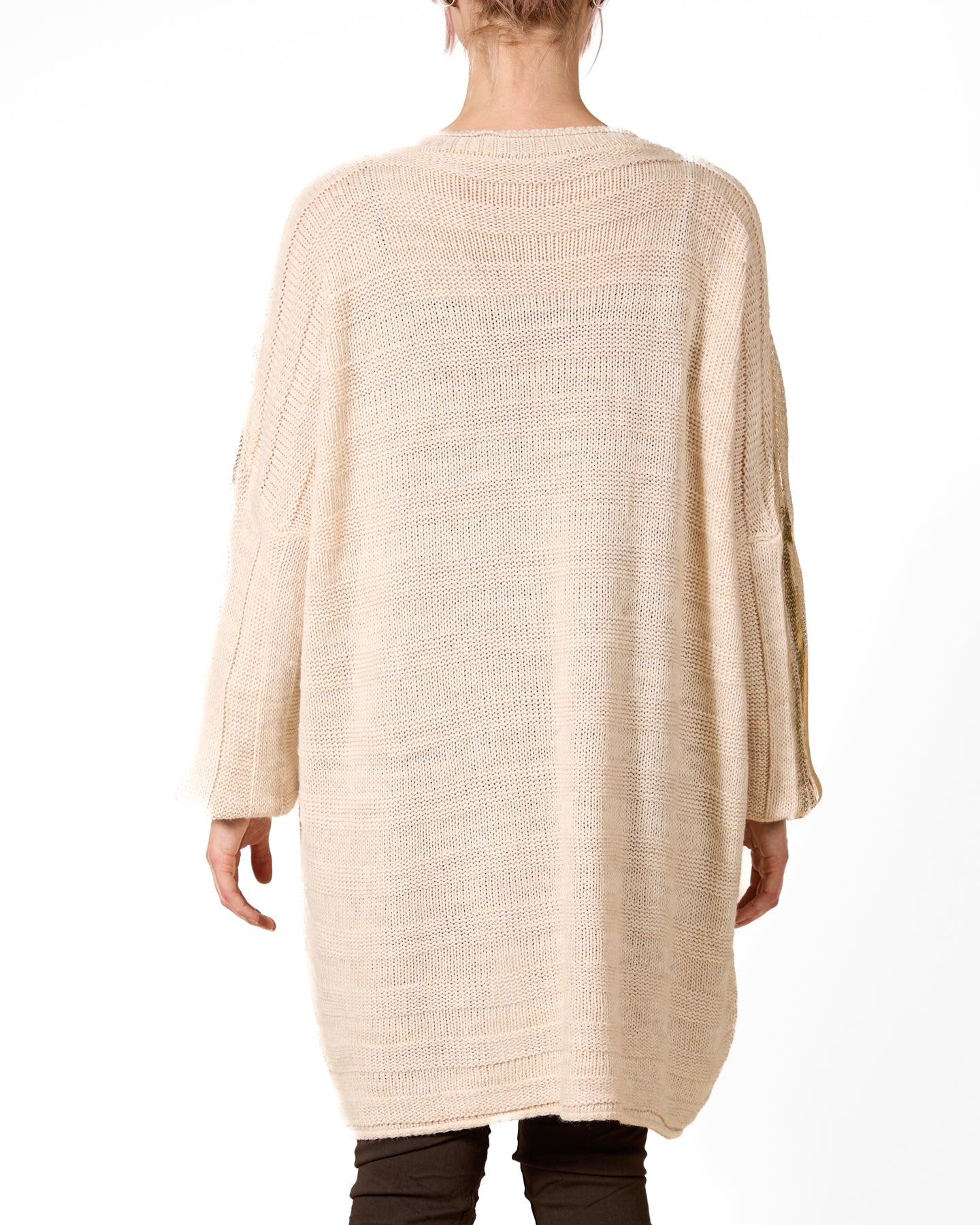 Pull beige à épaules tombantes et empiècements dorés sur le devant, coupe carrée, en maille double