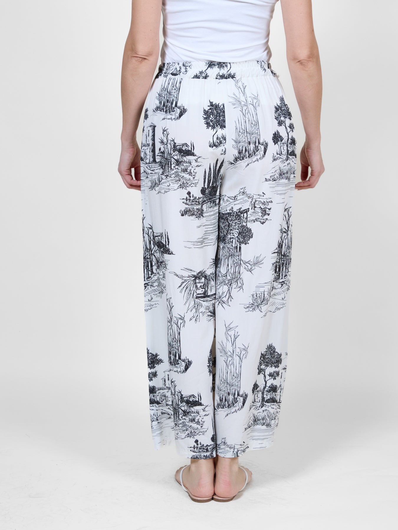 Pantalon large imprimé tropical minuit avec ceinture à nouer