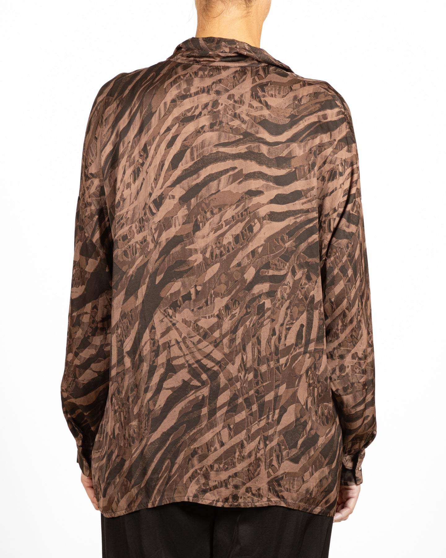 Haut à boutons expresso imprimé animalier