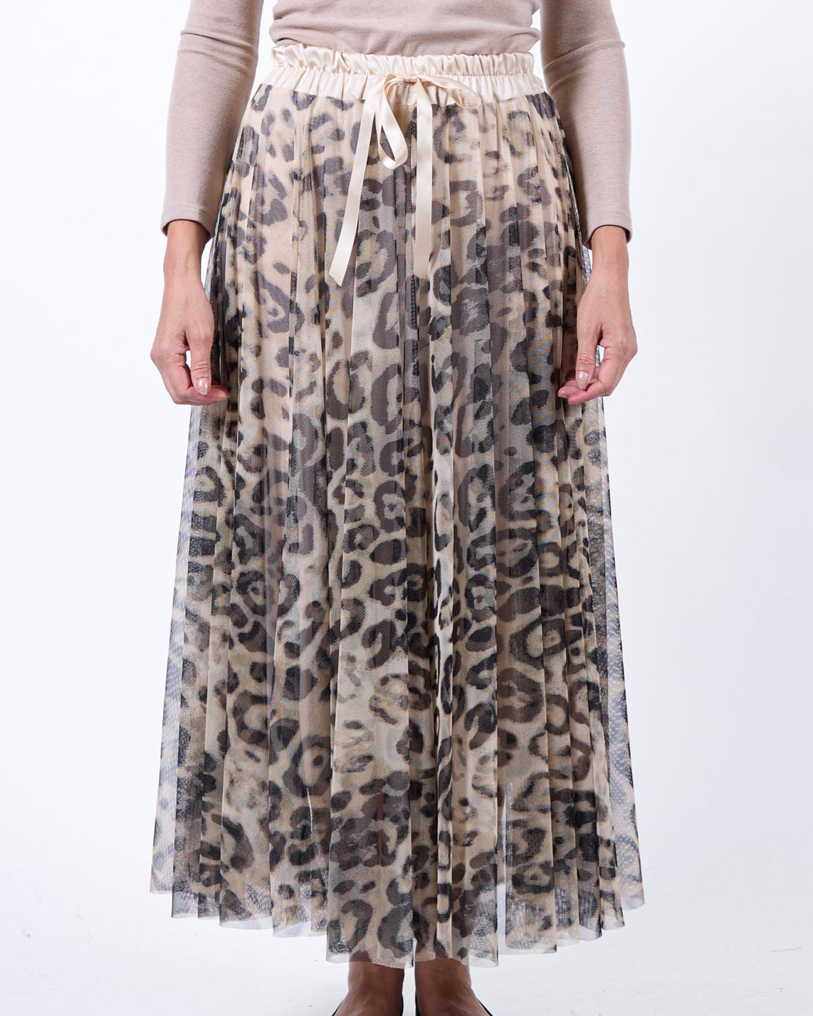 Jupe beige à enfiler, double épaisseur en résille à motif animal.