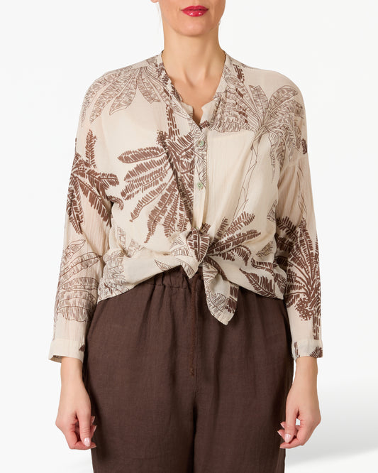 Blouse boutonnée imprimé palmier beige