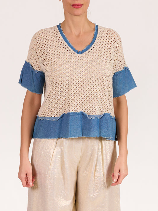 Haut en tricot ample beige avec bordures en denim brut
