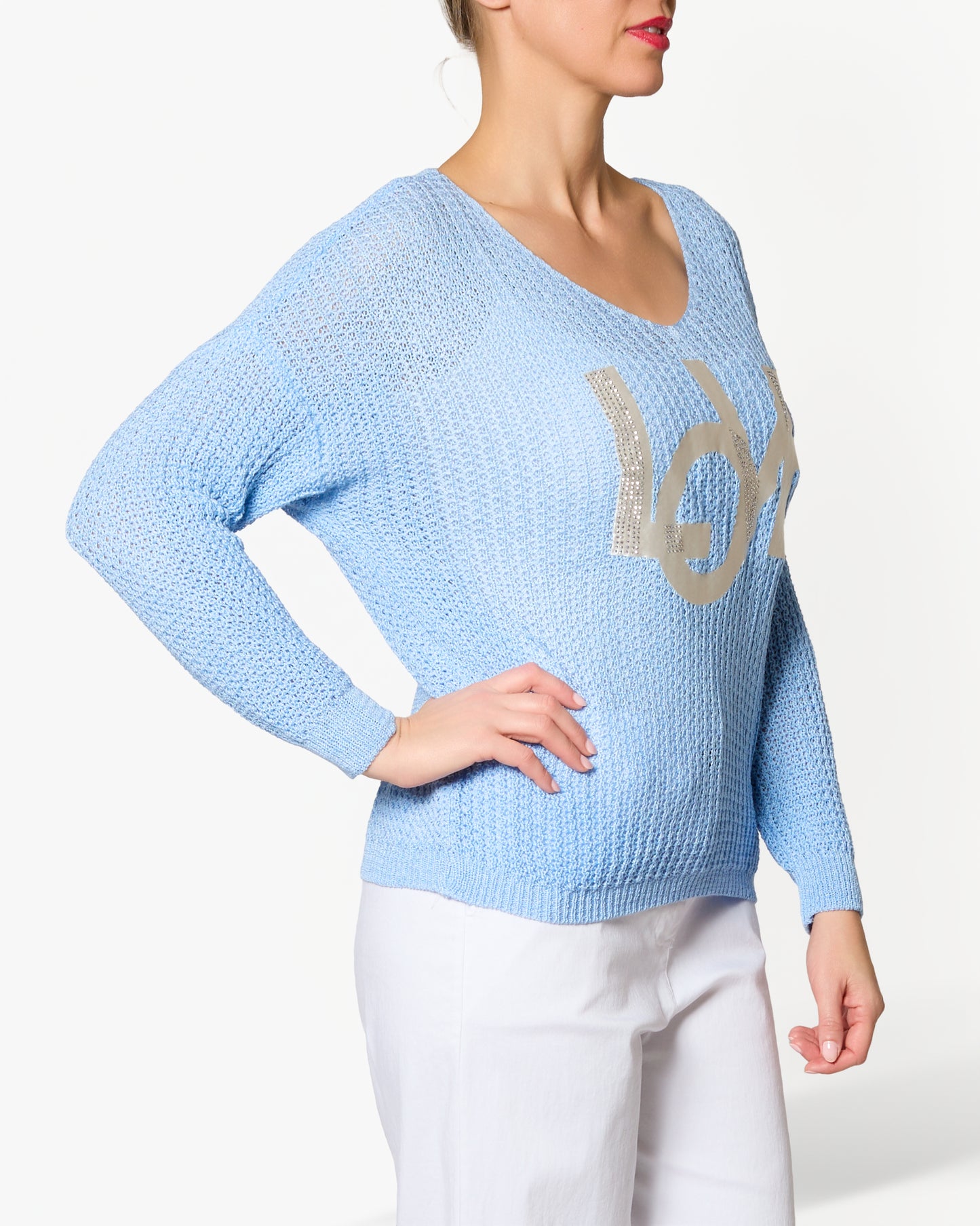 Pull bleu à encolure bateau et épaules tombantes LOVE