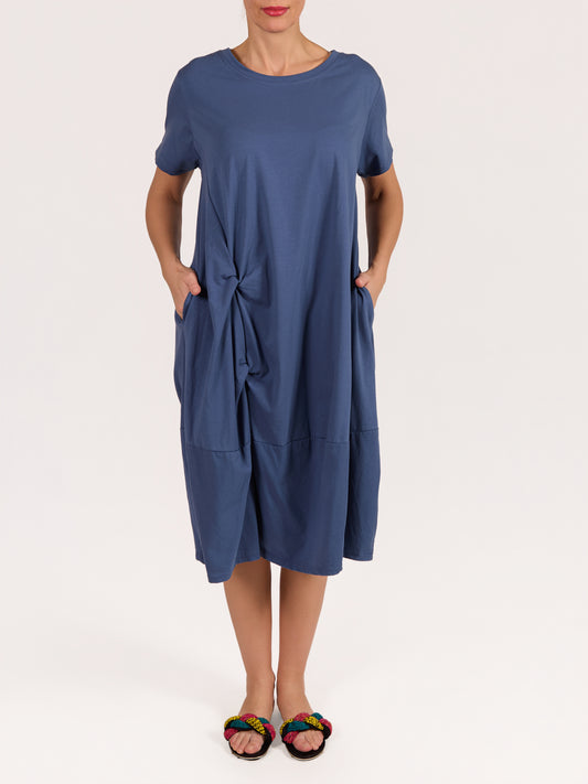 Robe t-shirt bleu denim à poches plissées