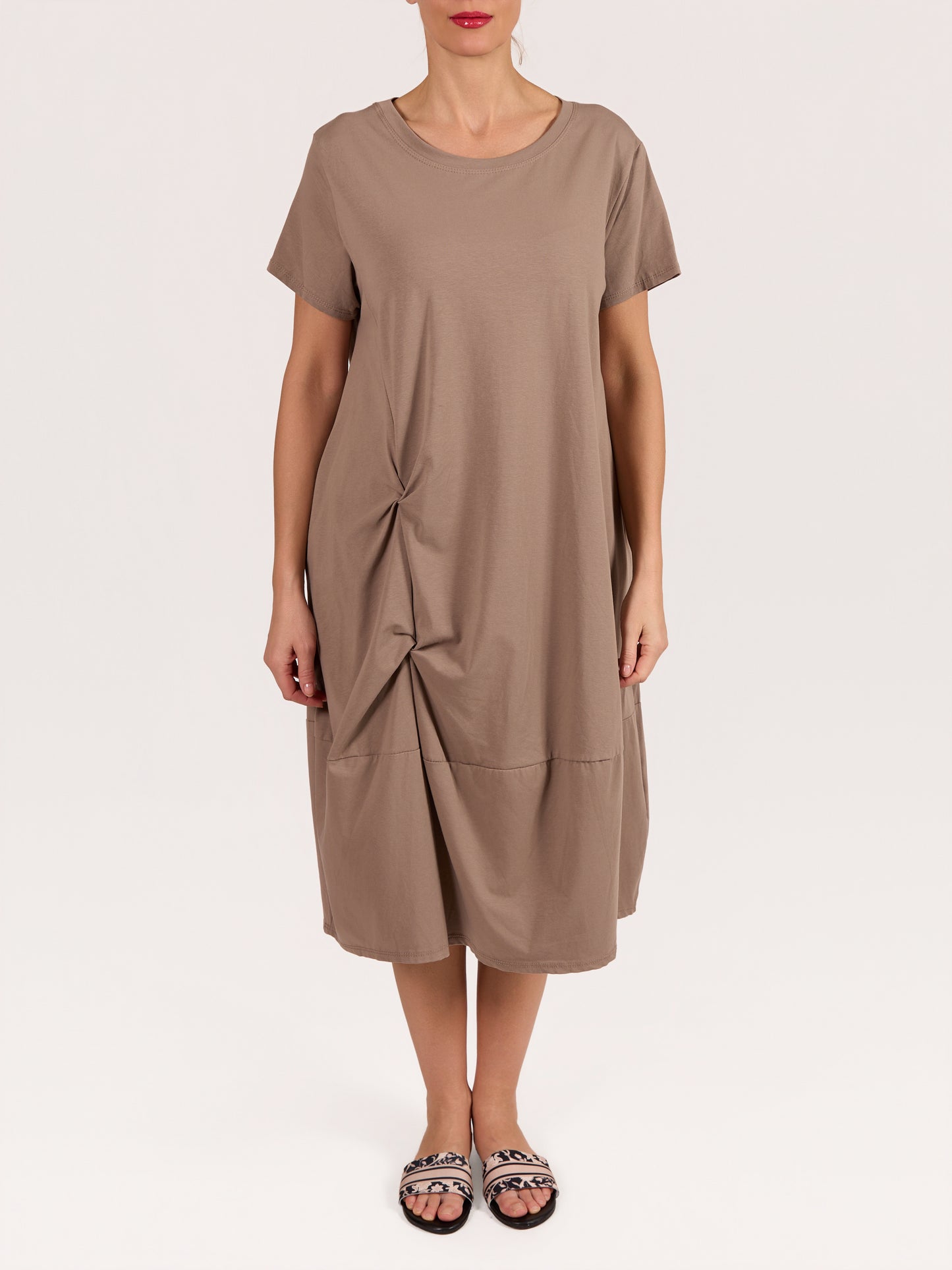 Robe t-shirt cappuccino bleu à poches plissées
