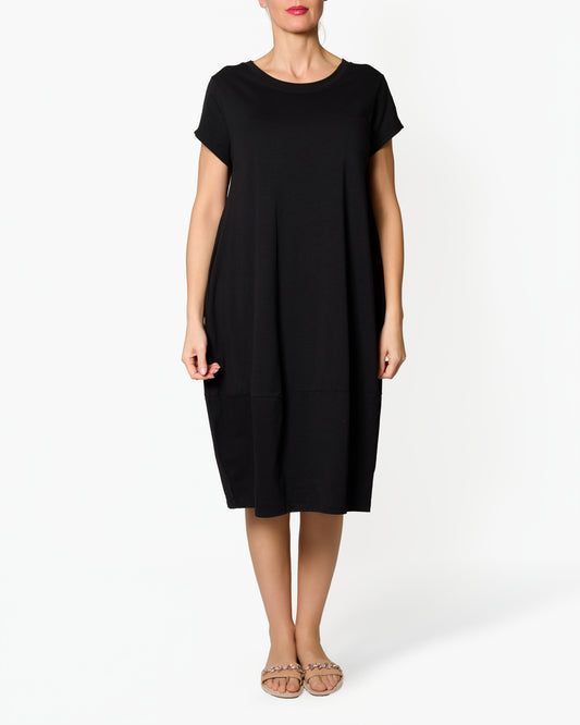 Robe t-shirt coupe barrel noir bleu à poches