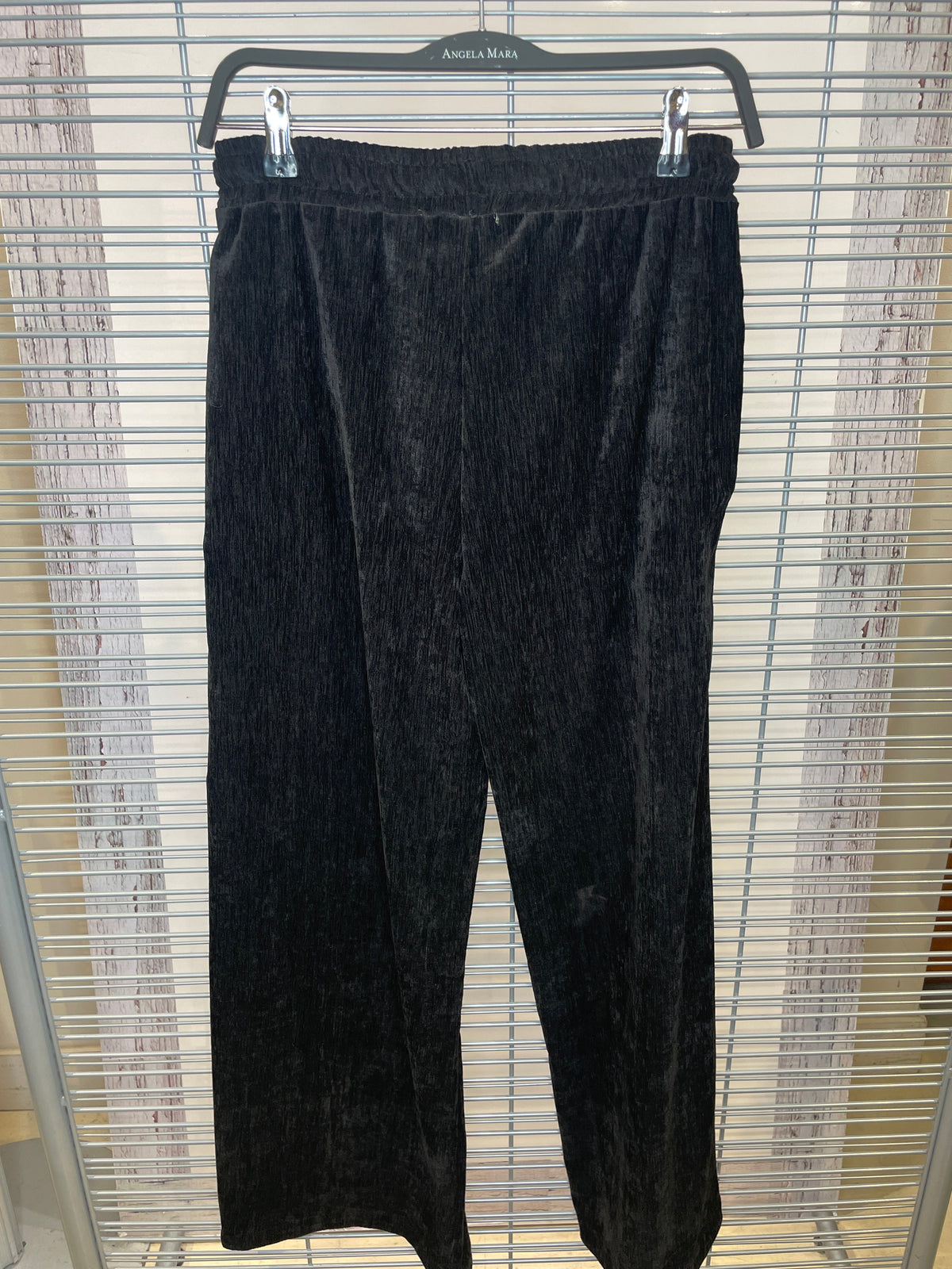 Crinkle Velvet Wide-Leg Pants with Drawstring – Black