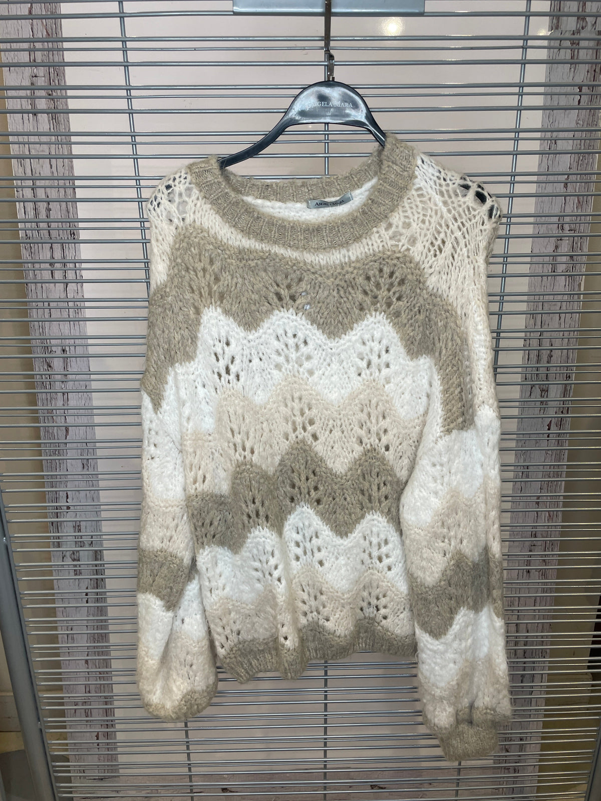 Chunky Open-Knit Chevron Sweater – Cream & Taupe