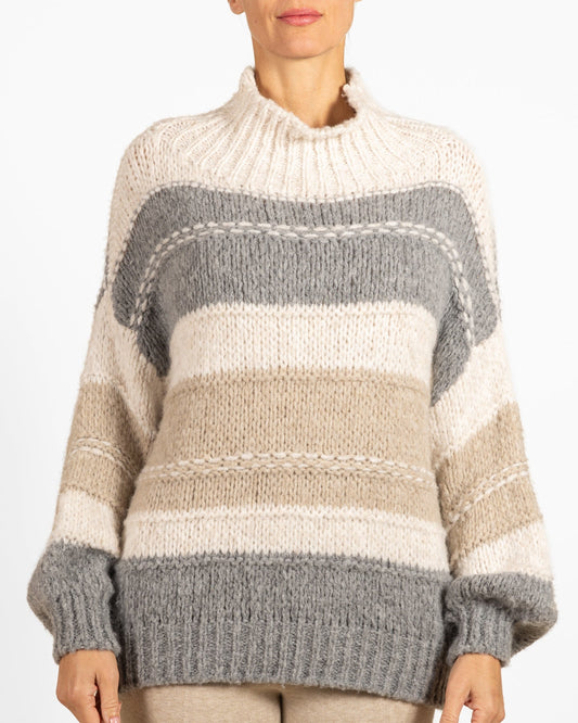 Pull à col montant couleur avoine à rayures multicolores