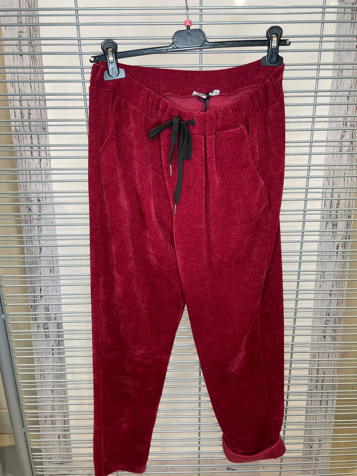 Ribbed Chenille Drawstring Pants – Burgundy