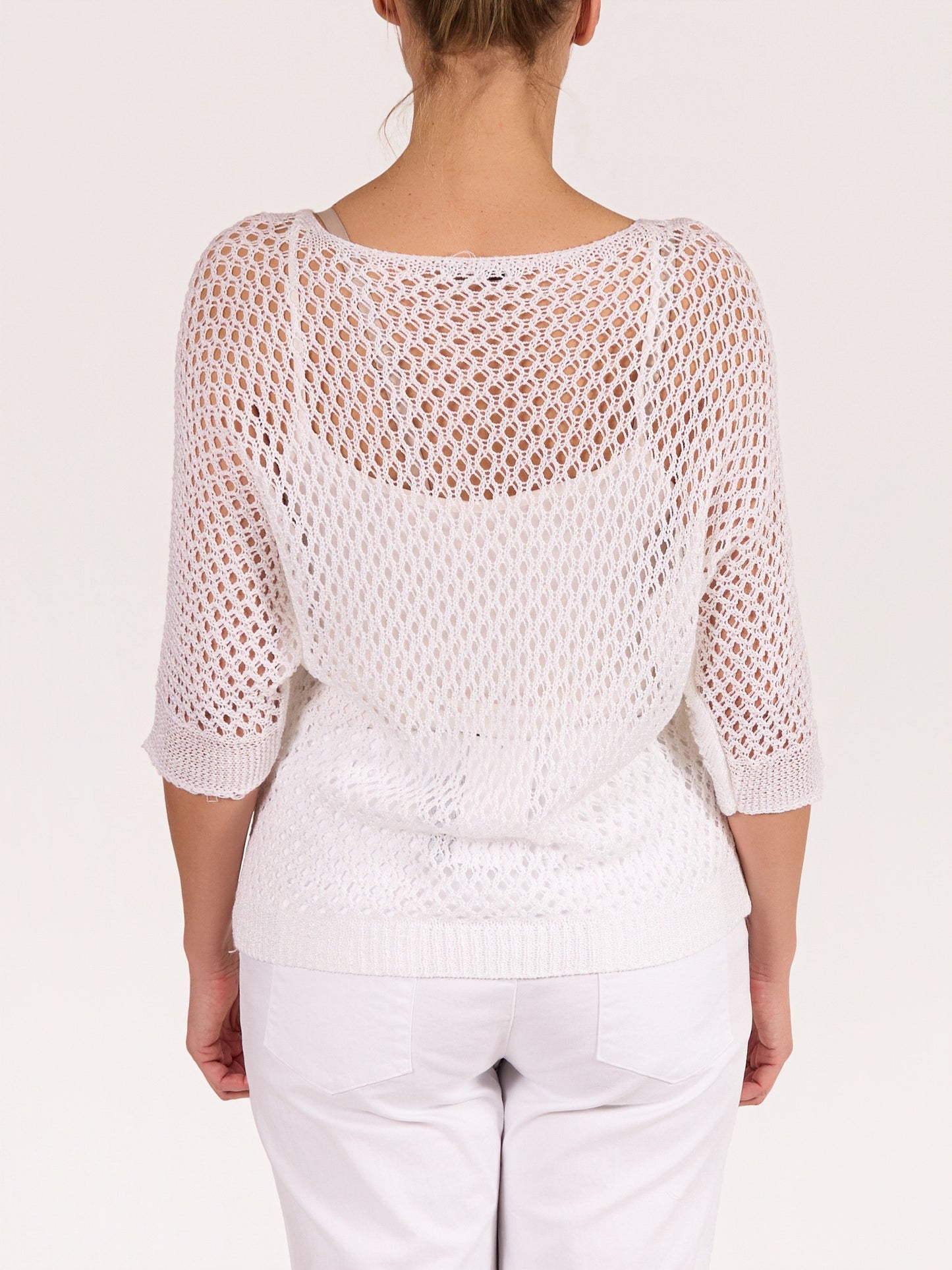 Pull en crochet blanc à col en V à manches courtes BE KIND