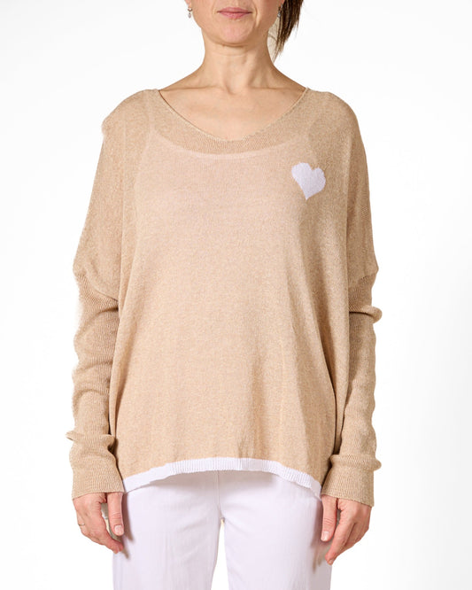 Pull blanc sable à épaules tombantes et cœur