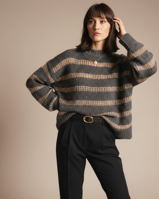 Pull à épaules tombantes en lurex à rayures crochetées couleur étain