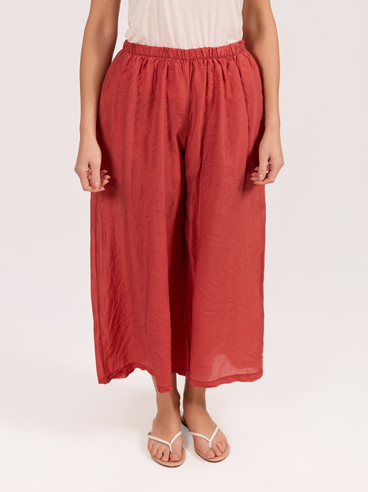 Pantalon rouge à enfiler avec doublure partielle