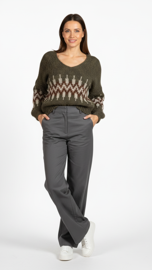 Pull militaire à col en V et épaules tombantes, motif zigzag multicolore au milieu