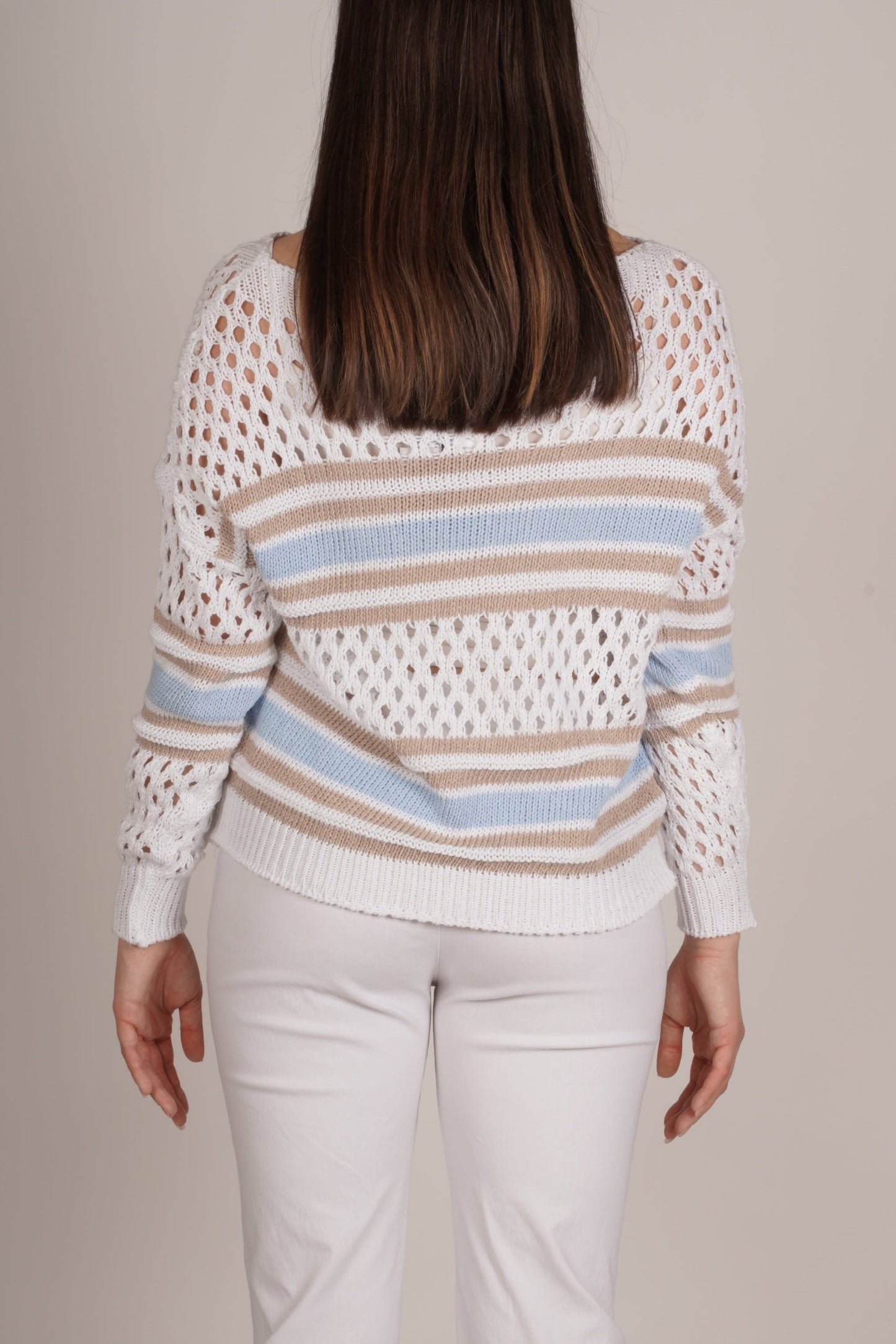 Tricot blanc ample à rayures manches longues