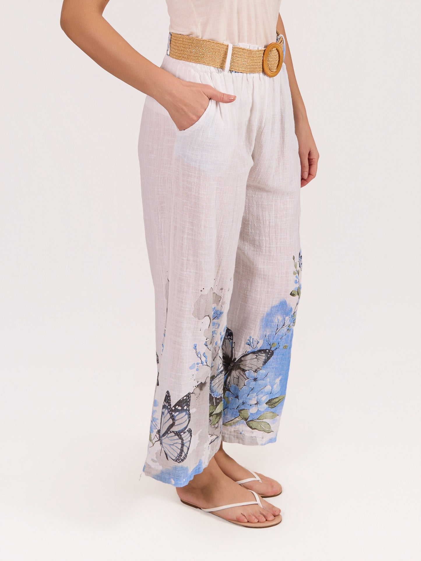 Pantalon Blanc à Taille Élastique avec Ceinture et Imprimé Papillons Bordure