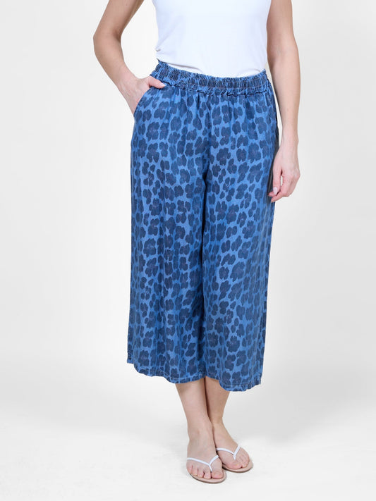 Animal Pull-On Ankle-Length Pants