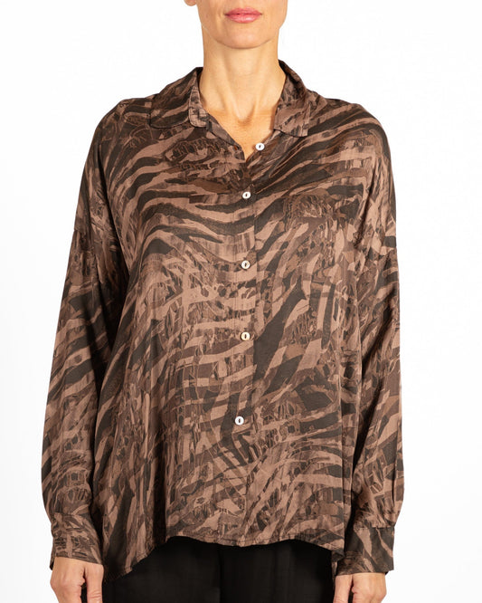 Haut à boutons expresso imprimé animalier