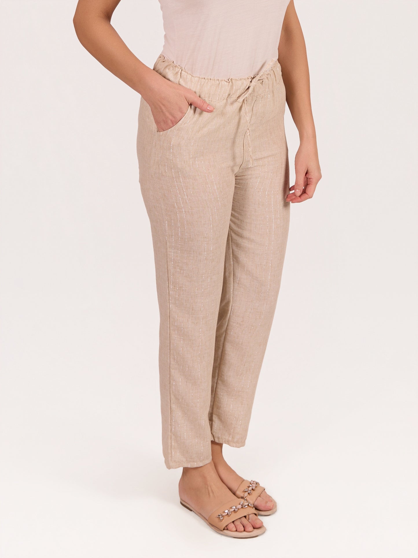 Pantalon beige en mélange de lin à enfiler avec fil lurex