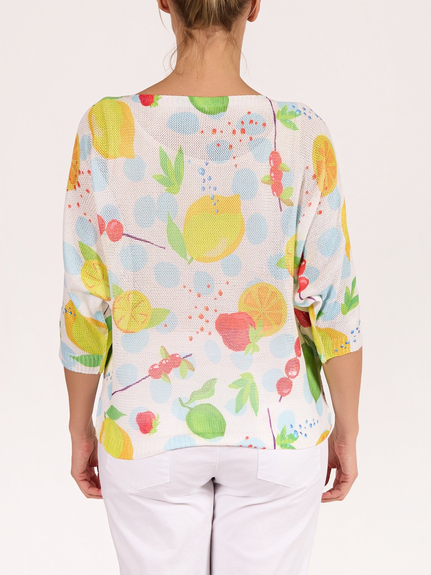Pullover blanc à manches au coude avec motif fruit