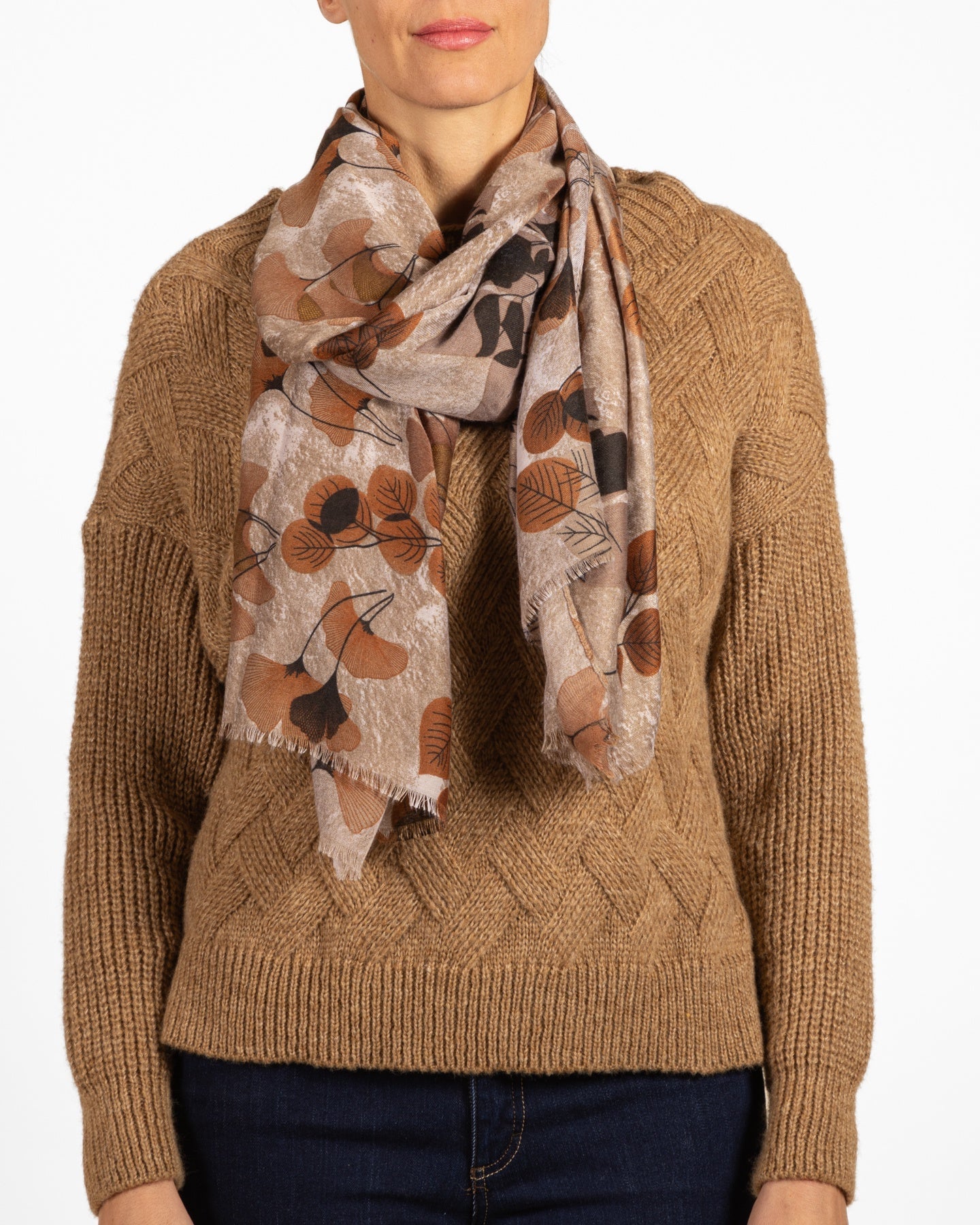 Pull camel à col montant et maille panier