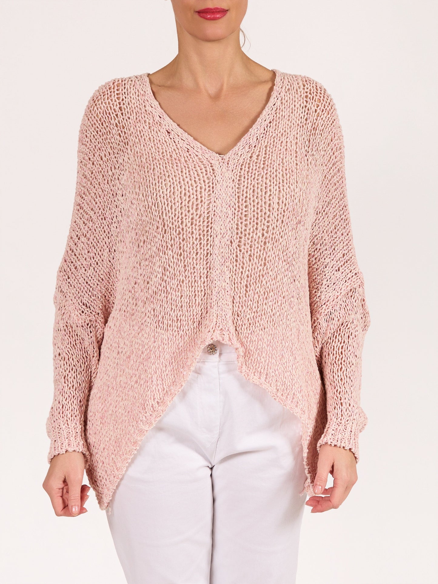 Pull en crochet à col en V rose à épaules tombantes avec fil lurex