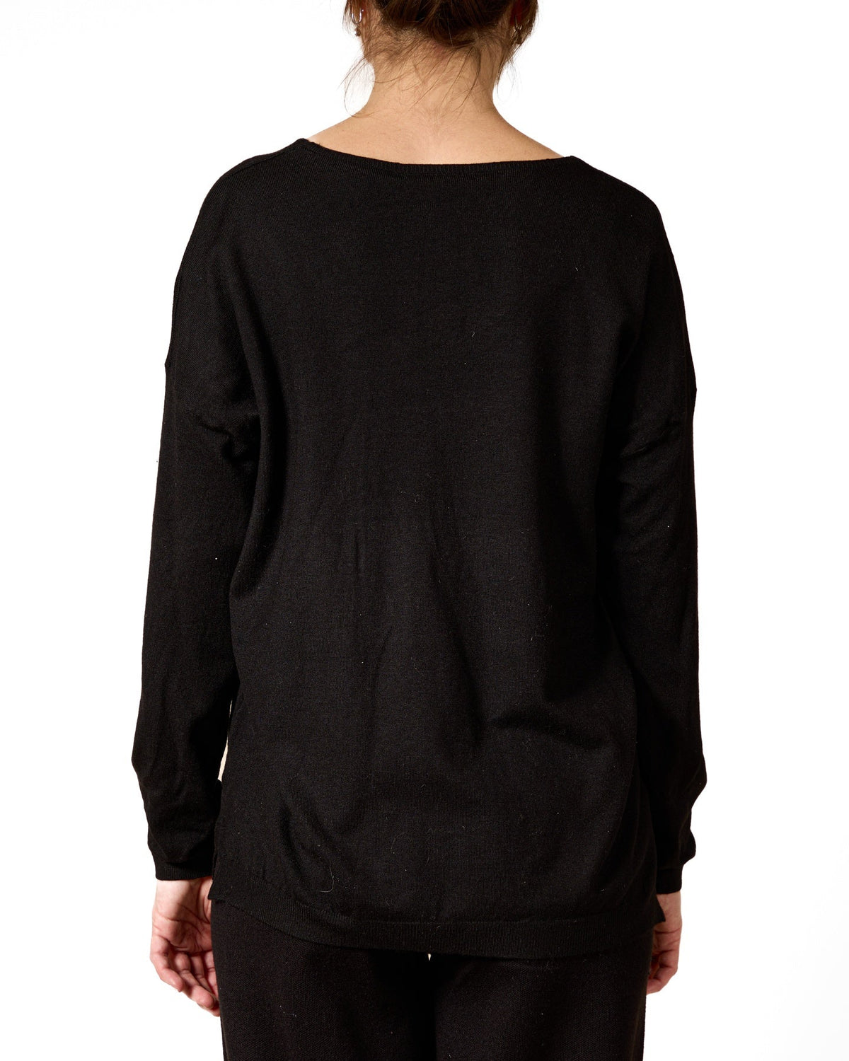 Ebony V-Neck "LA VIE ET BELLE" Long Sleeve