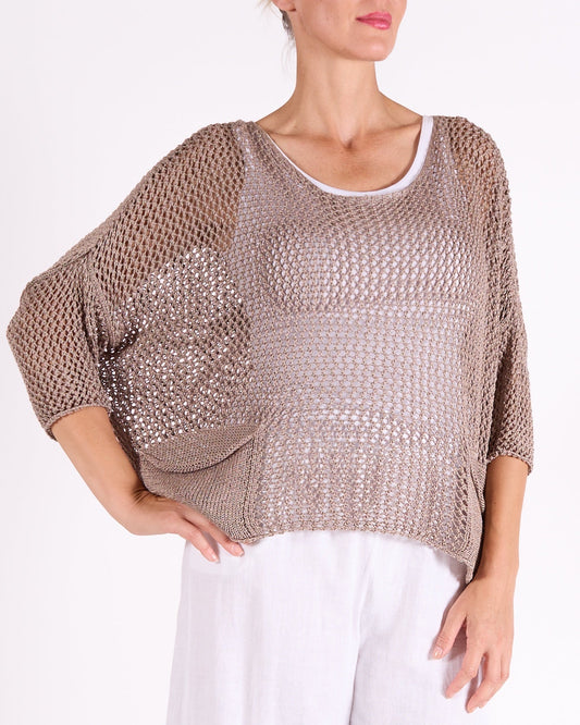 Pull en maille taupe à encolure bateau, 2 poches et manches trois-quarts